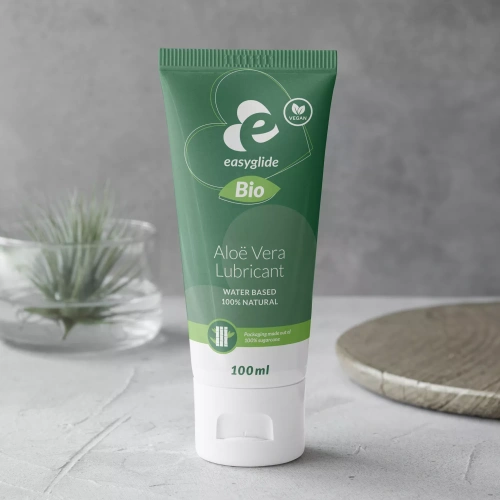 Water-based natural lubricant with aloe vera Easyglide Bio 100 ml [1]