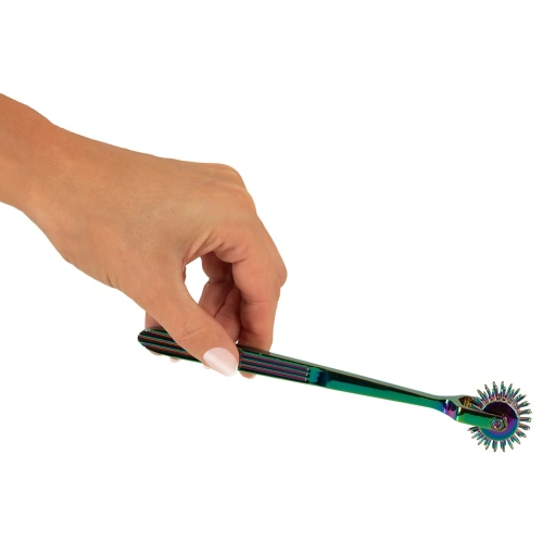 Metal BDSM toy with sharp spikes and three wheels Rainbow Triple Pinwheel hologram colour [5]